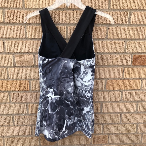 Prana Athletic Yoga Top with Built in Bra - Picture 3 of 5